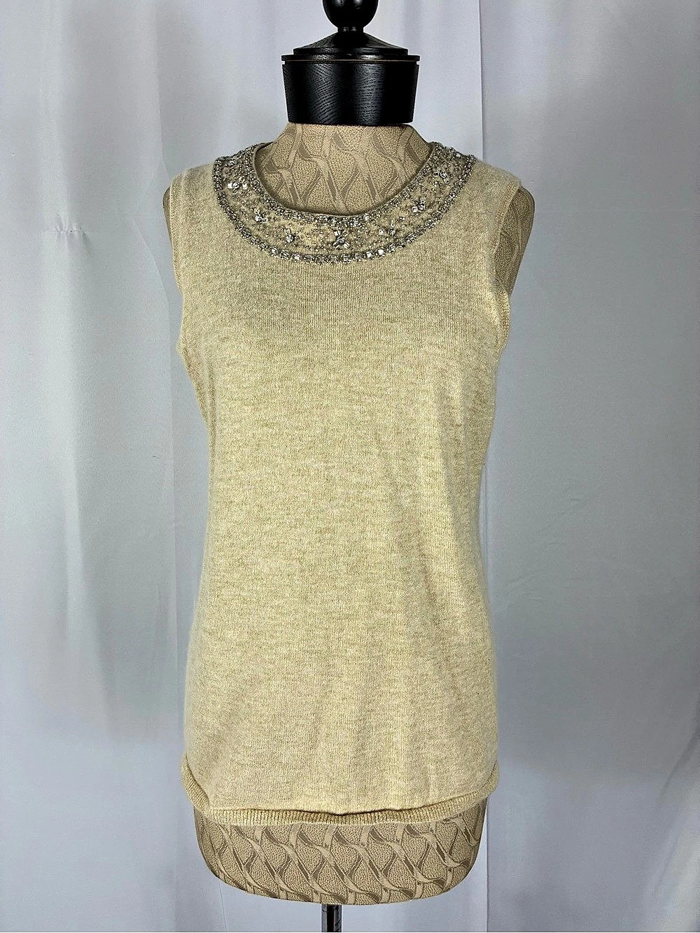 DKNY Beaded Neckline Sleeveless Top in Beige Size 2 Like New